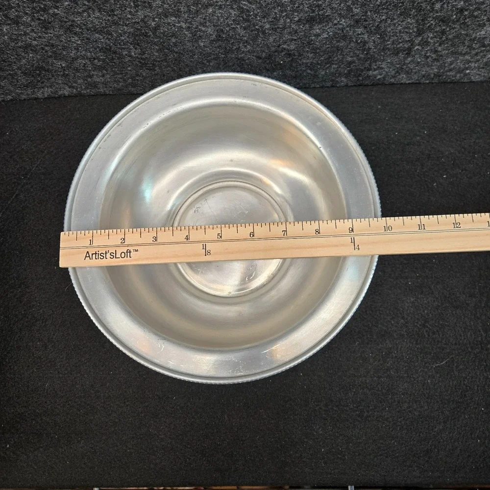 Vintage BW Buenilum‎ Hammered Aluminum Covered Casserole Bowl Beaded Trim 10